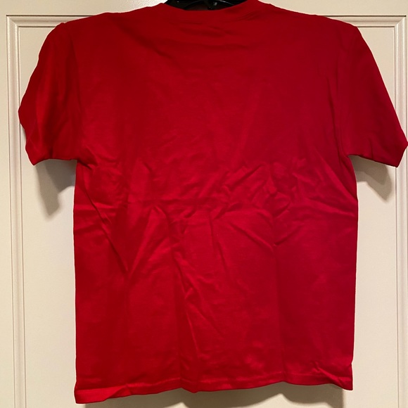 NEW TAYLOR SWIFT RED T-SHIRT - Picture 4 of 11